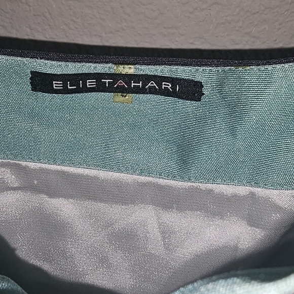 ELIE TAHARI SZ 6 PAISLEY SILK V-NECK DRESS - Picture 5 of 5